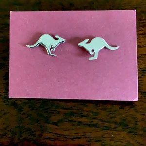BRAND NEW Sterling Silver Kangaroo earrings